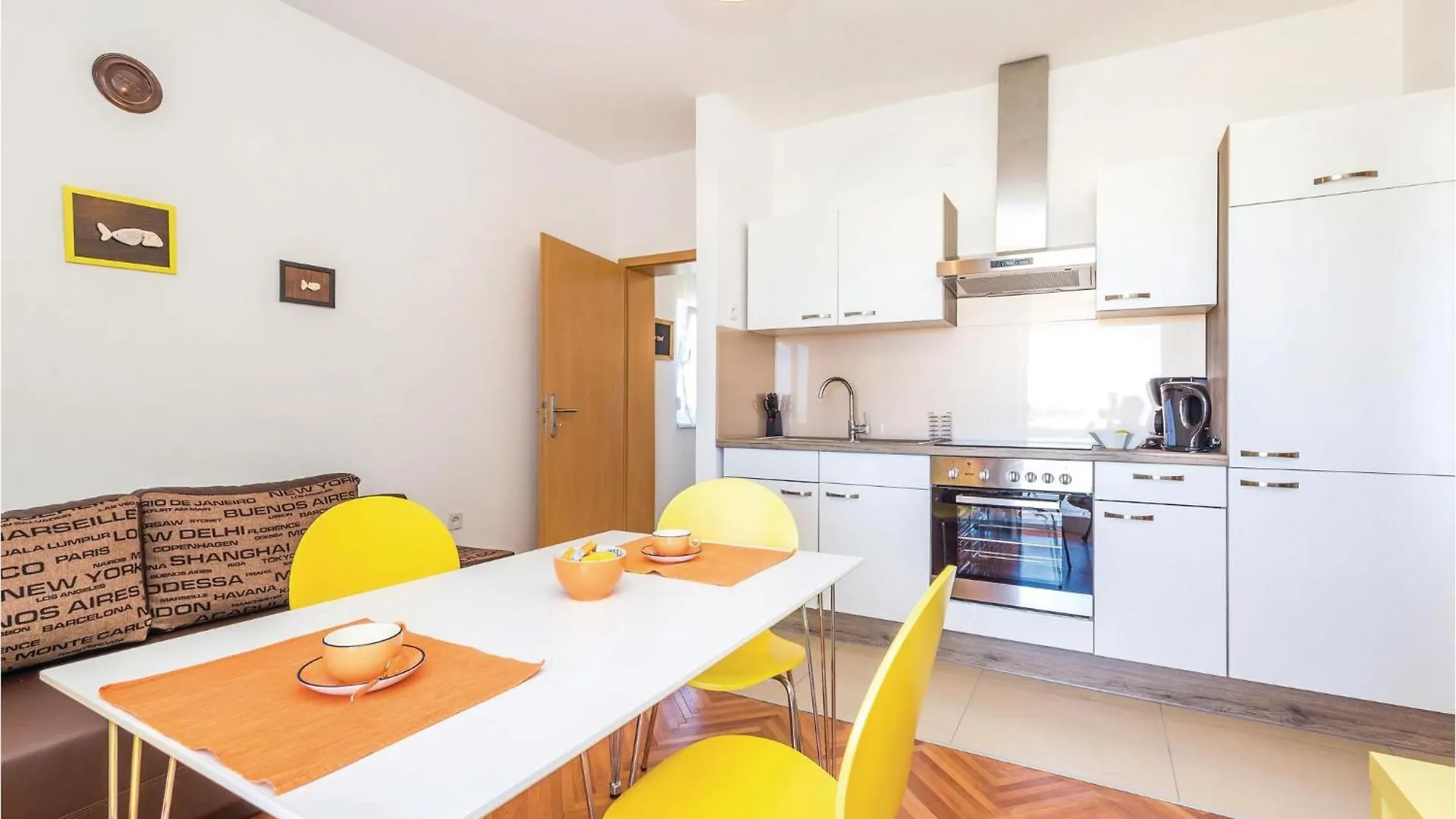 1 Bedroom Amazing Apartment In Banjol